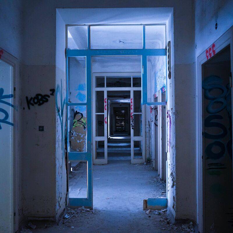 动作悬疑紧张 - No Sense of Direction